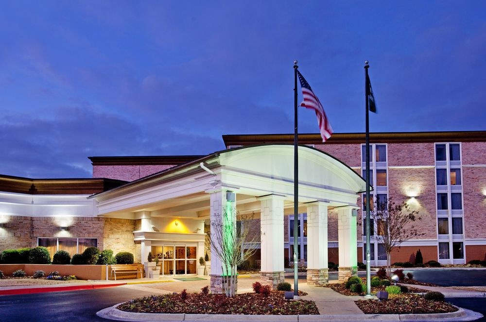 HOLIDAY INN HUNTSVILLE-RESEARCH PARK