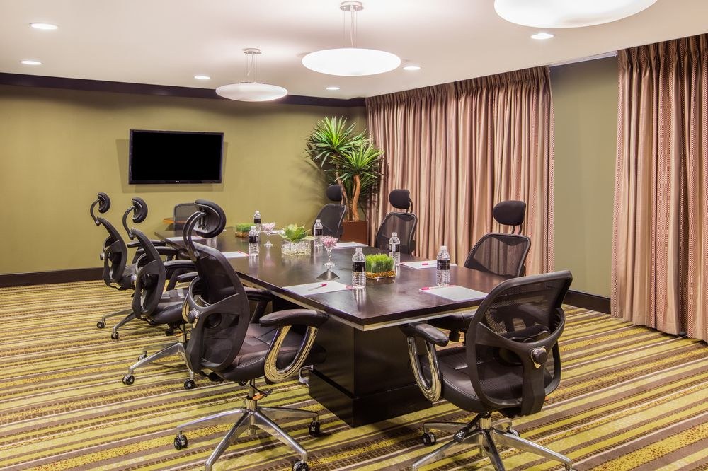CROWNE PLAZA HOUSTON GALLERIA AREA photo 1