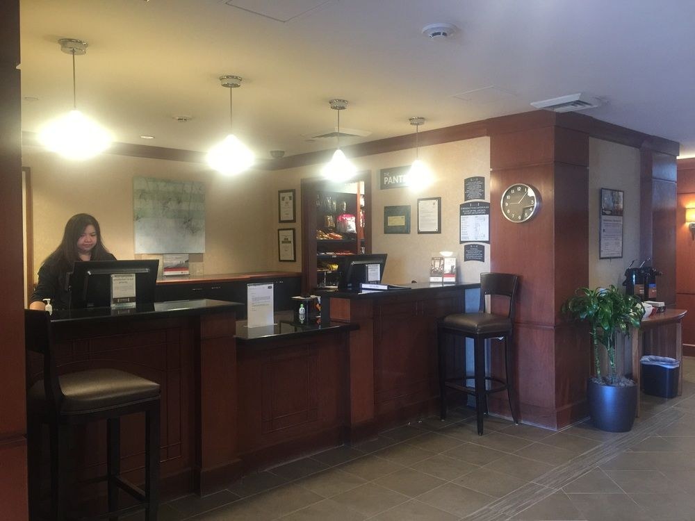 STAYBRIDGE SUITES SORRENTO MESA photo 1