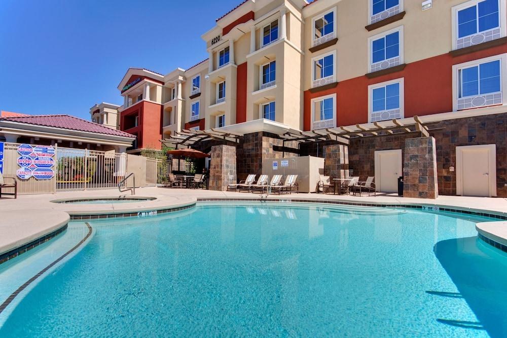 HOLIDAY INN EXPRESS & SUITES LAS VEGAS SW - SPRING VALLEY photo 2