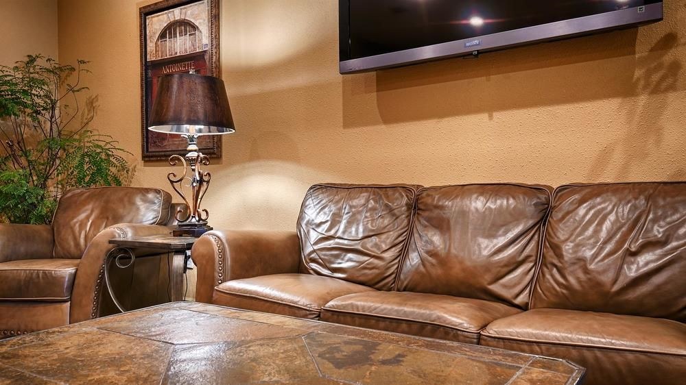 BEST WESTERN TAYLOR INN