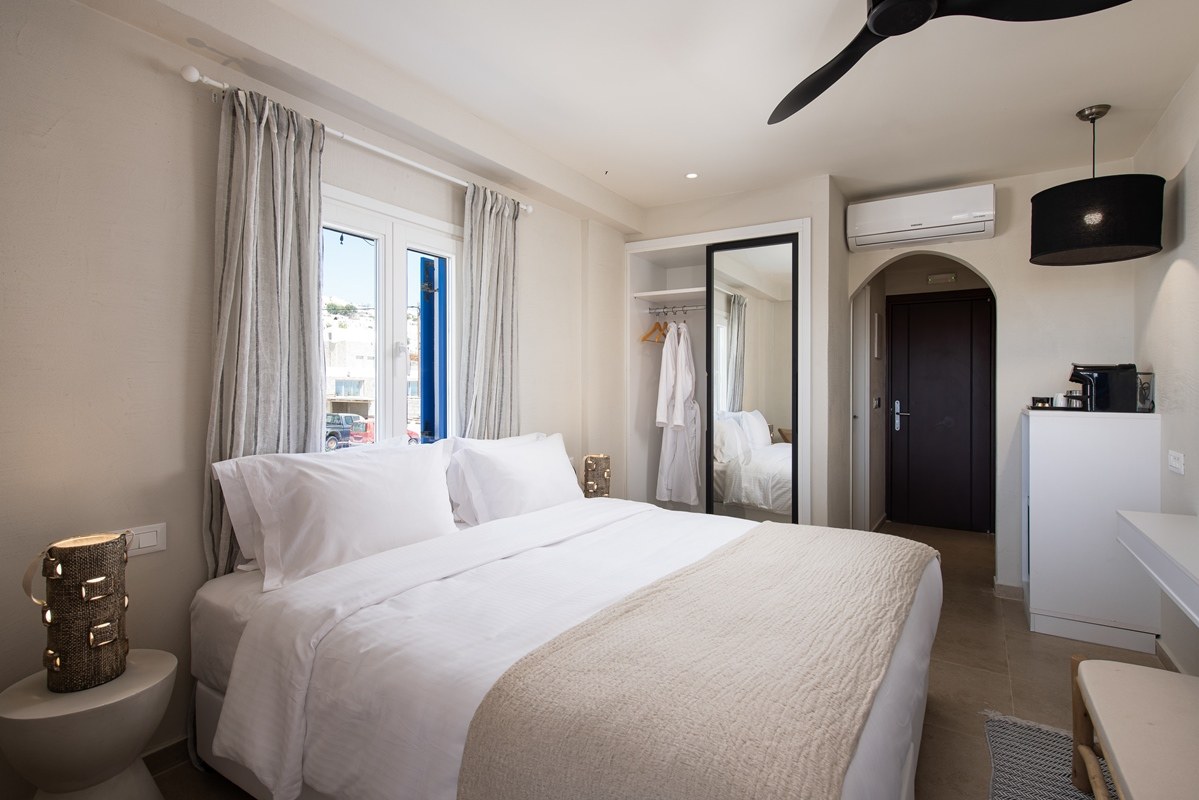THE NOVERIAN BIOS SANTORINI BOUTIQUE HOTEL-ADULTS ONLY photo 4