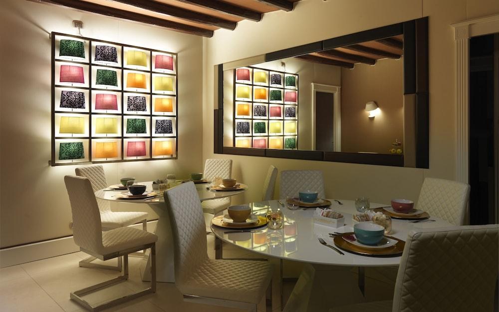 SPAGNA ROYAL SUITE photo 4