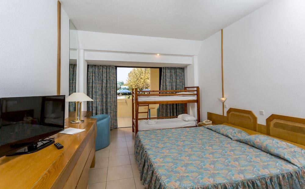 LIPPIA CALYPSO RESORT photo 4