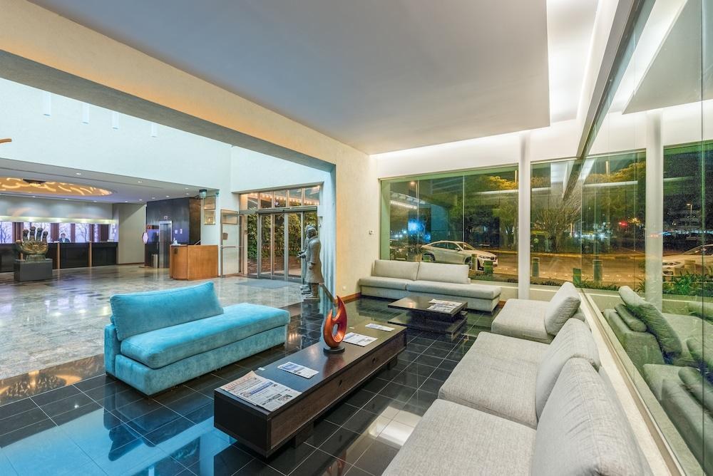 HOLIDAY INN GUADALAJARA SELECT photo 2