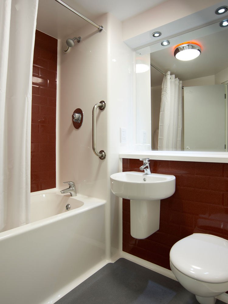 TRAVELODGE MANCHESTER CENTRAL ARENA HOTEL photo 1