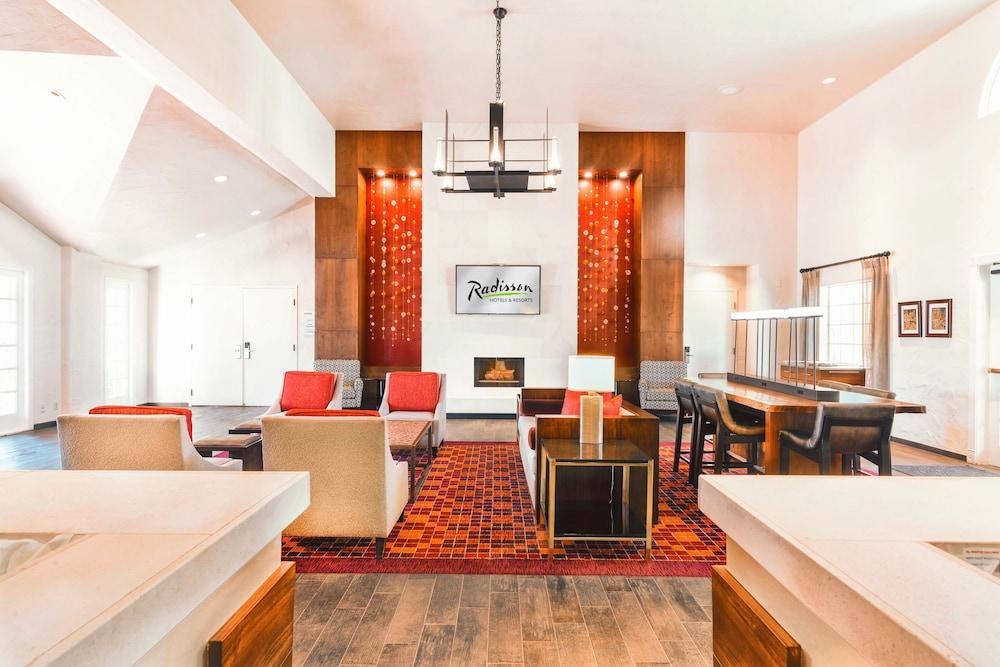 RADISSON RANCHO BERNARDO HOTEL photo 3