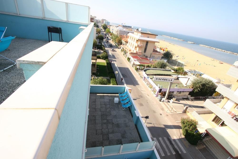 RESIDENCE BEACH PARADISE photo 3