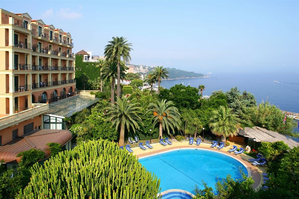 GRAND HOTEL ROYAL photo 1