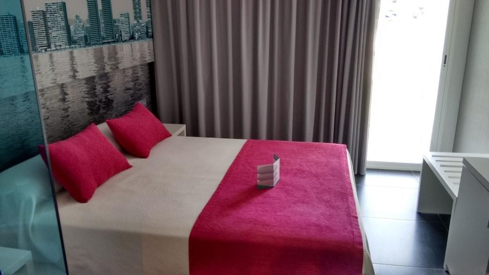 HOTEL AGUA AZUL