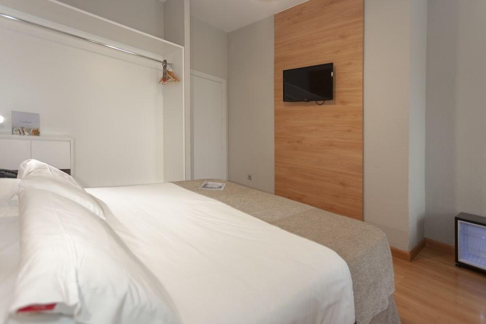 Aacr Monteolivos Hotel photo 2