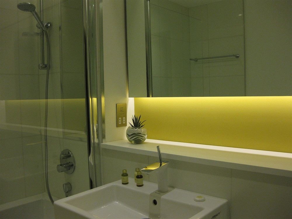 Axiom Park Hotel photo 3