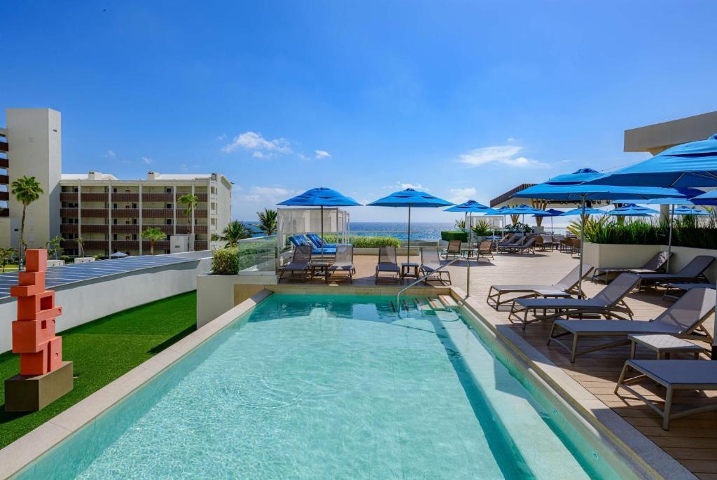 HILTON CANCUN MAR CARIBE -ALL INCLUSIVE photo 1