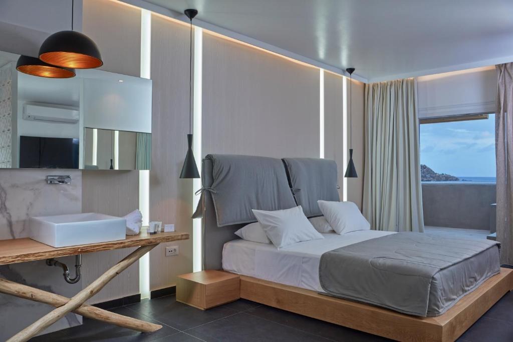 MYKONOS KOSMOPLAZ BEACH RESORT photo 1