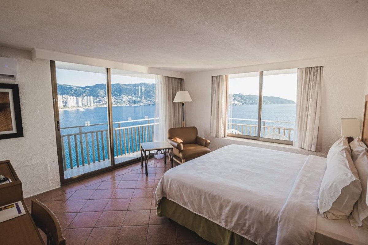 HOLIDAY INN RESORT ACAPULCO photo 2