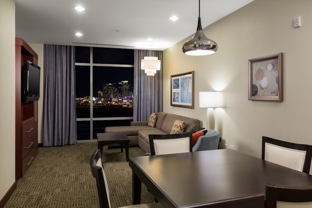 STAYBRIDGE SUITES LAS VEGAS photo 2