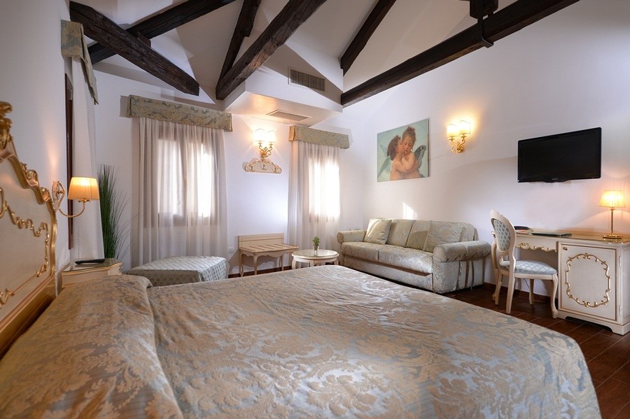HOTEL CA' MARINELLA photo 3