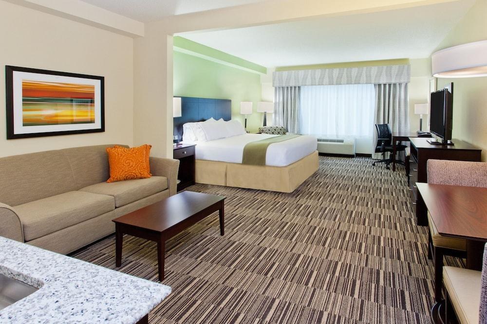 HOLIDAY INN EXPRESS HOTEL & SUITES HUNTSVILLE WEST - RESEARCH PK photo 3