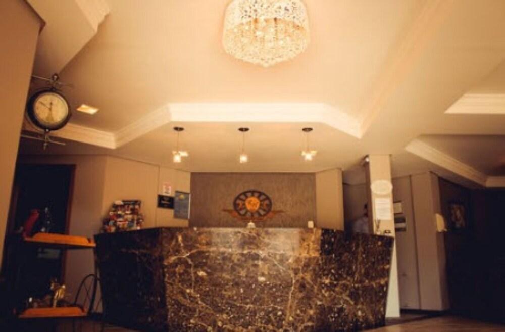 RENASCENCA HOTEL