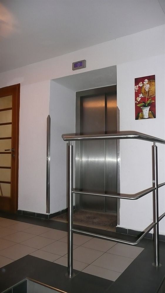 HOTEL METROPOLITAN