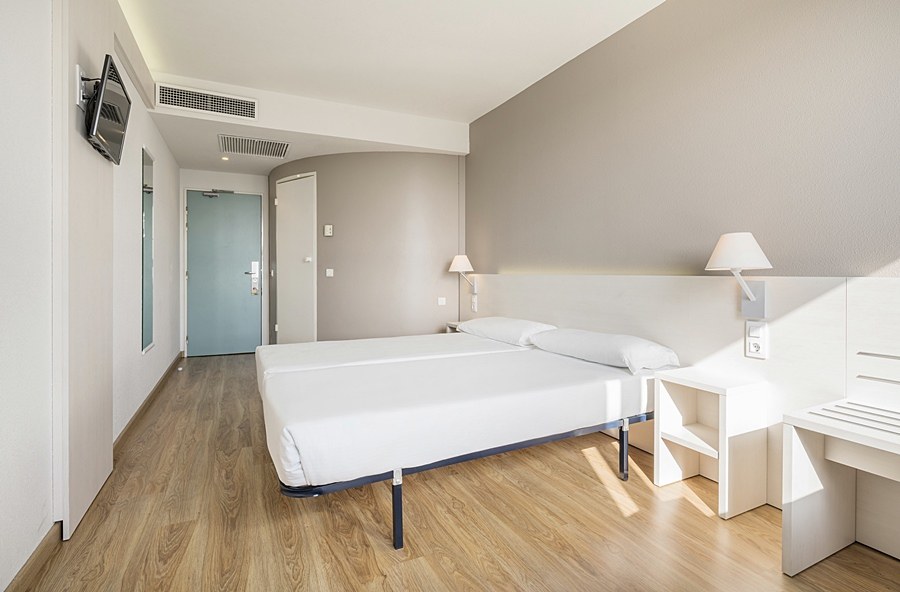 ILUNION VALENCIA 3* photo 3