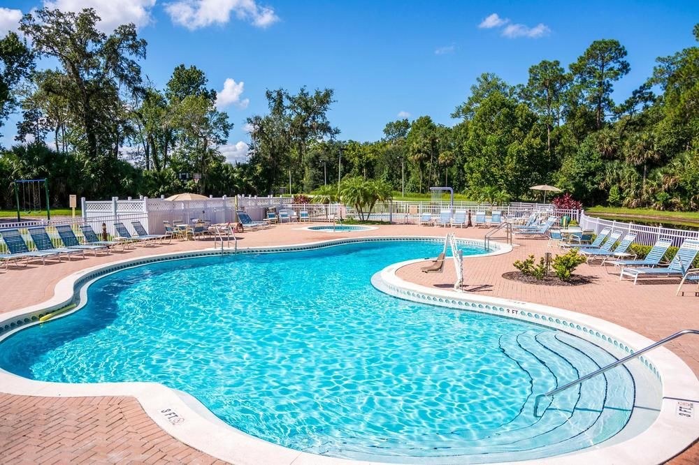 Barefoot Suites photo 4