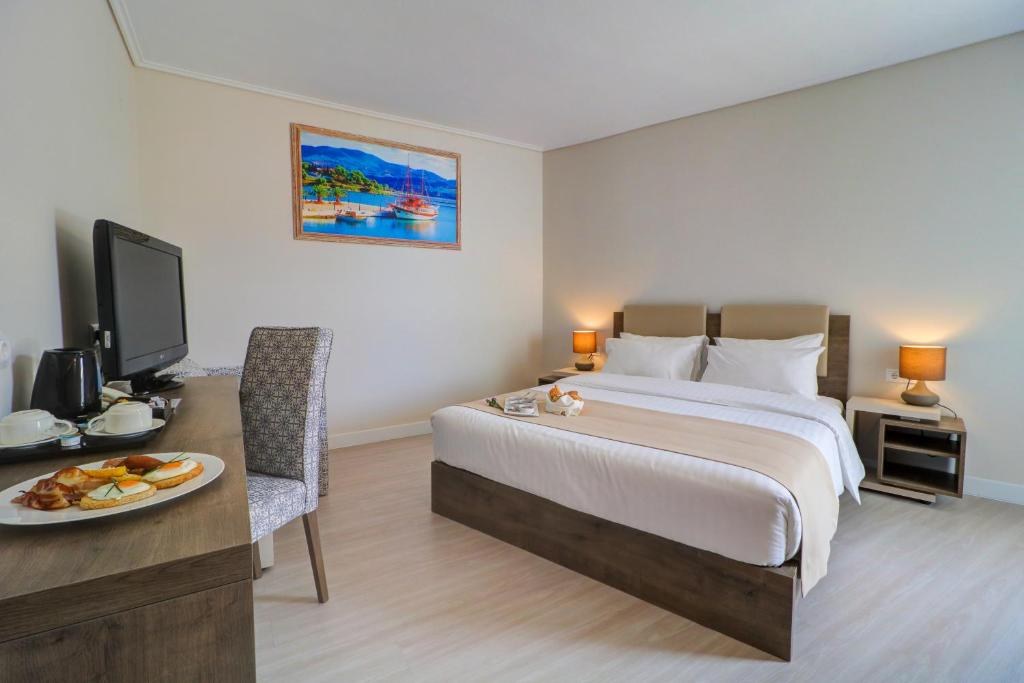 Palace Hotel Glyfada photo 2