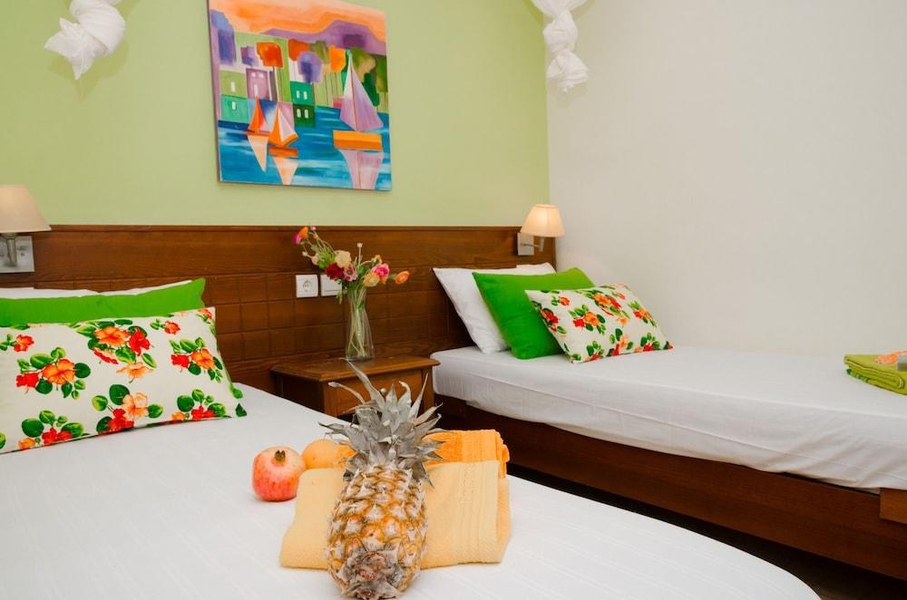 PHILOXENIA HOTEL photo 4