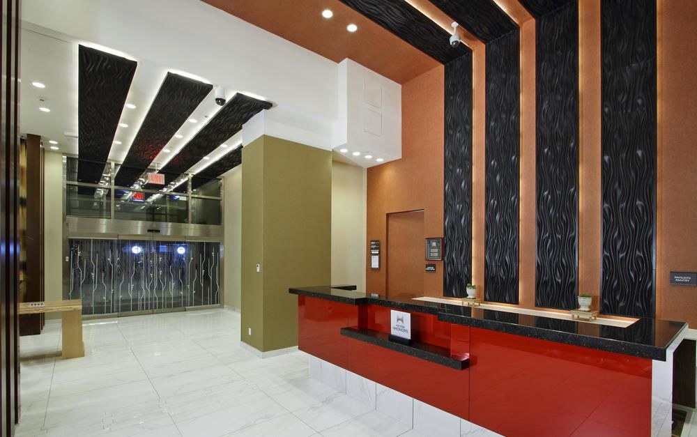 Hilton Garden Inn New York/Midtown Park Ave photo 1
