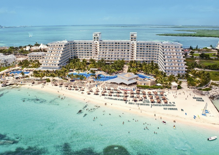 HOTEL RIU CARIBE