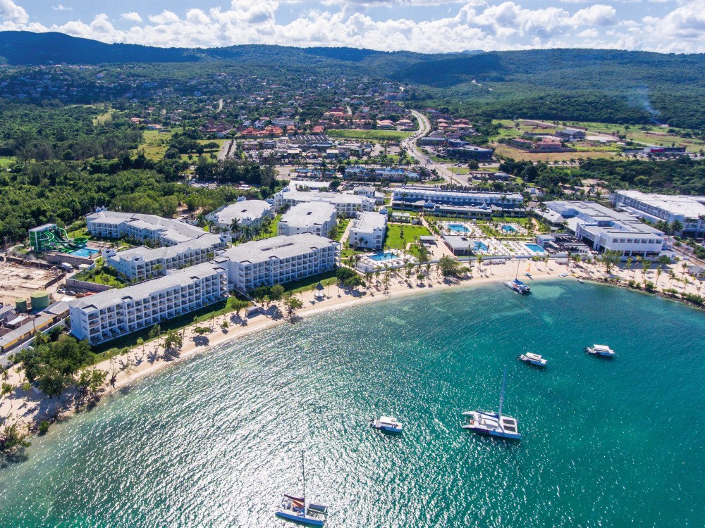 HOTEL RIU MONTEGO BAY