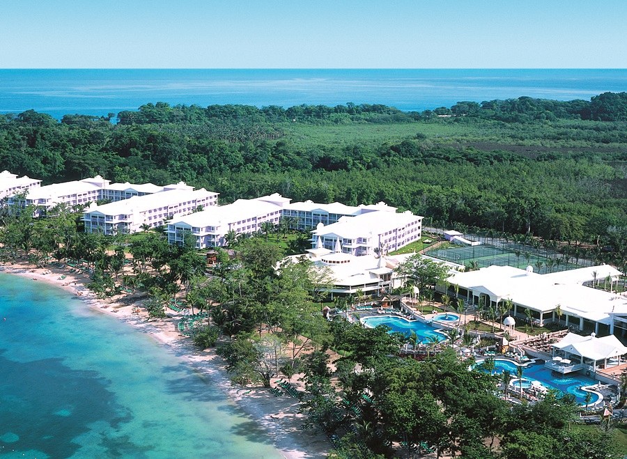 RIU NEGRIL