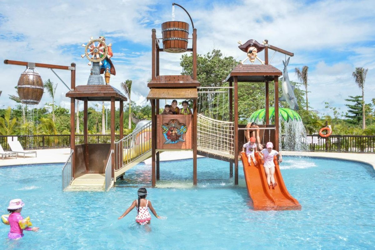 FAMILY CLUB AT GRAND RIVIERA PRINCESS ALL SUITES & SPA RESORT
