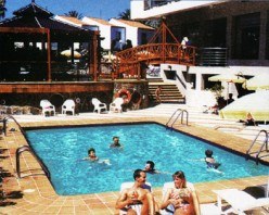 HOTEL APOLO photo 2