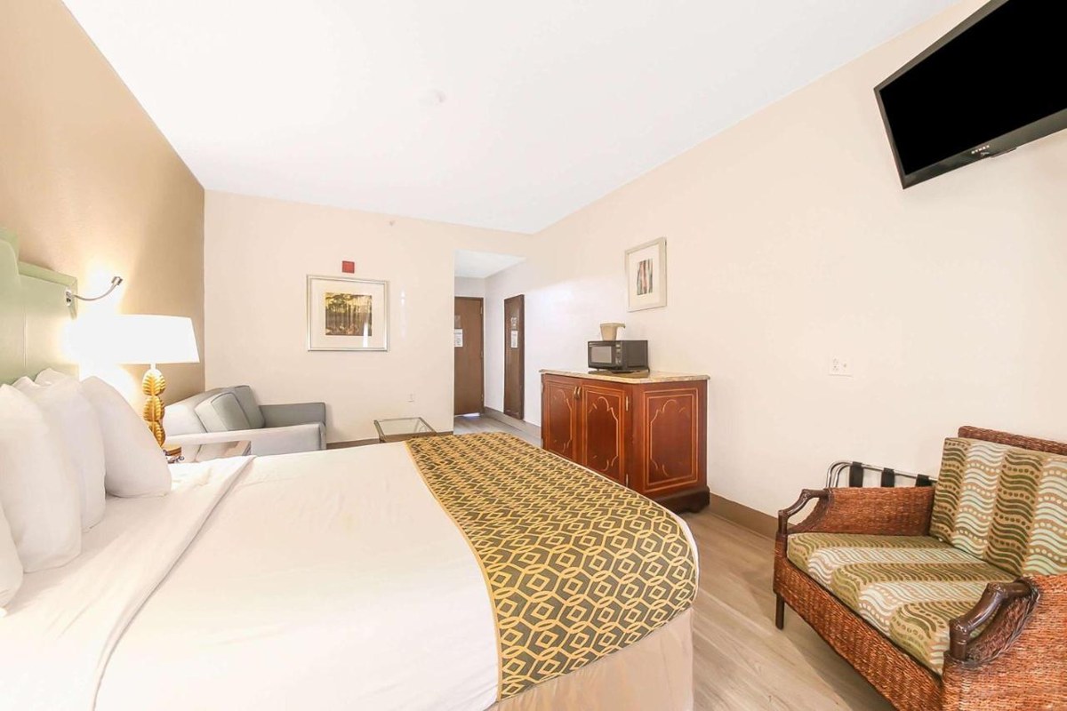 Baymont by Wyndham Orlando/International Dr/Universal Blvd photo 4