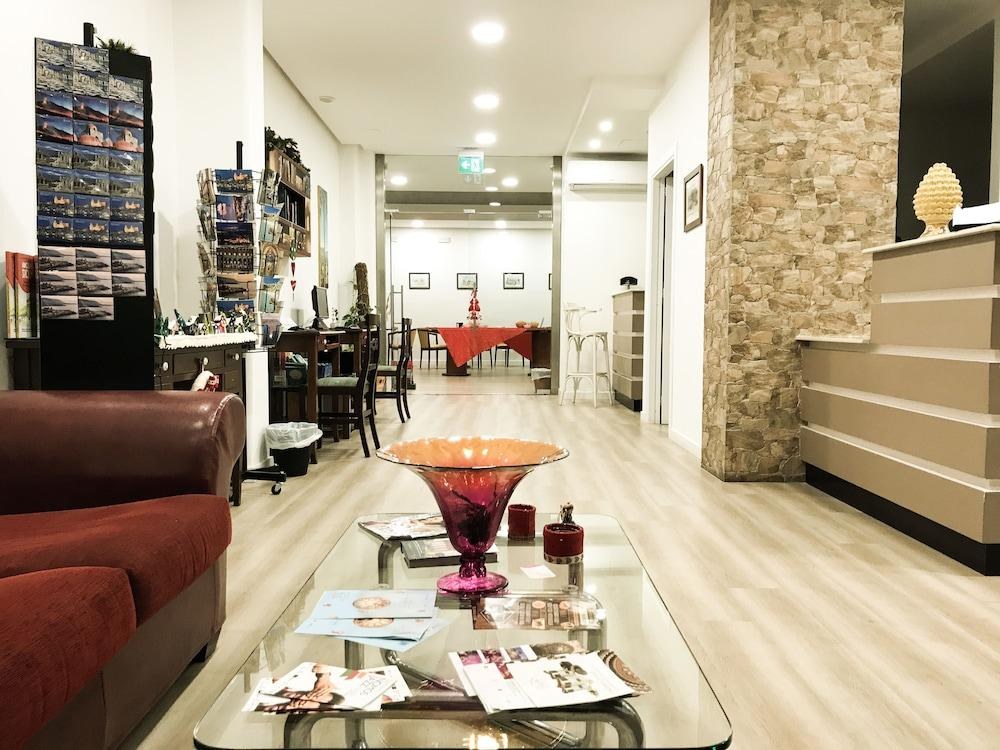 HOTEL ELITE photo 4