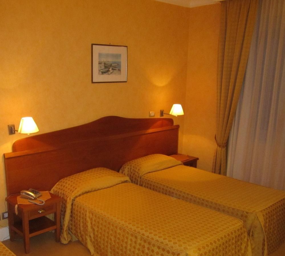 HOTEL CONCHIGLIA D'ORO photo 2