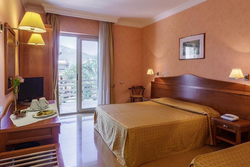 HOTEL CONCHIGLIA D'ORO photo 3