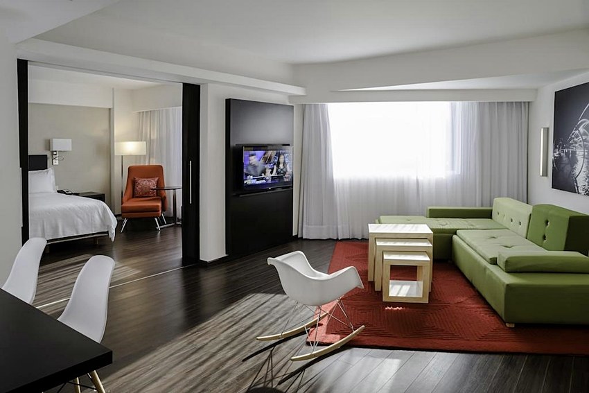 FIESTA INN MONTERREY VALLE photo 1