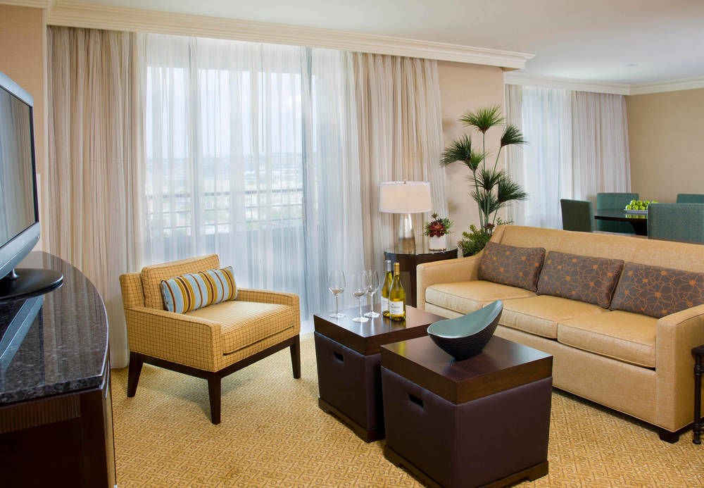 SAN DIEGO MARRIOTT MISSION VALLEY photo 2
