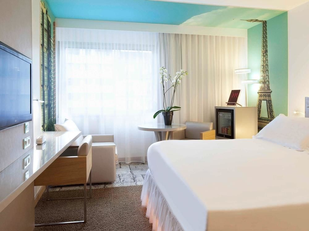 MERCURE PARIS VAUGIRARD PORTE DE VERSAILLES