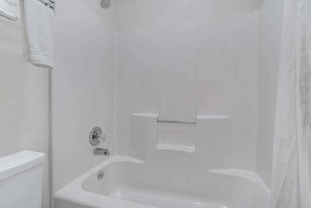 DAYS INN MACON I-475 photo 4