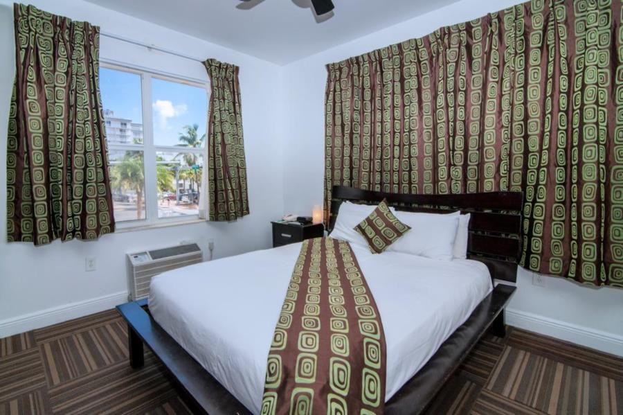 OCEAN REEF SUITES photo 1