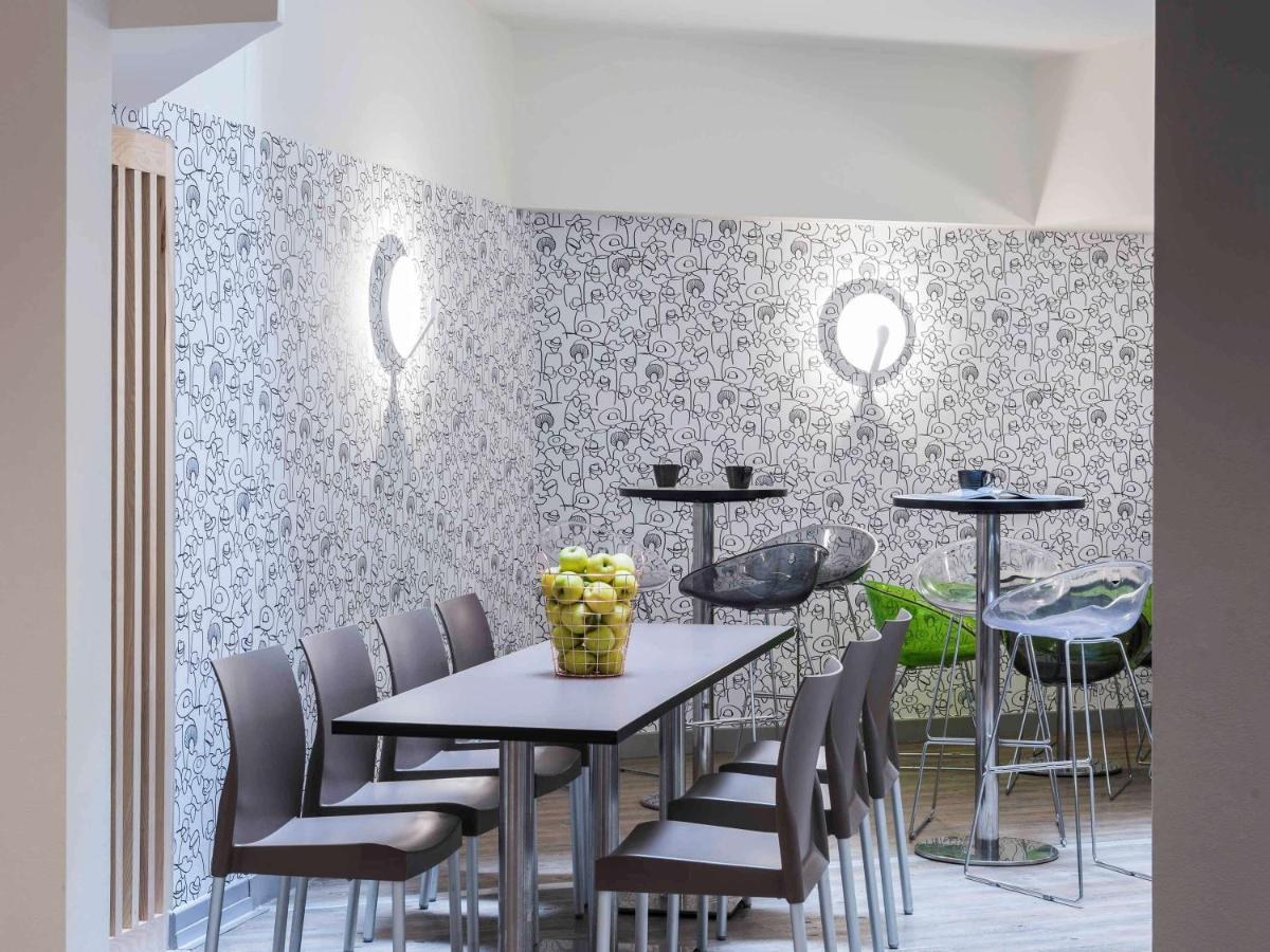 IBIS STYLES NICE PORT photo 4