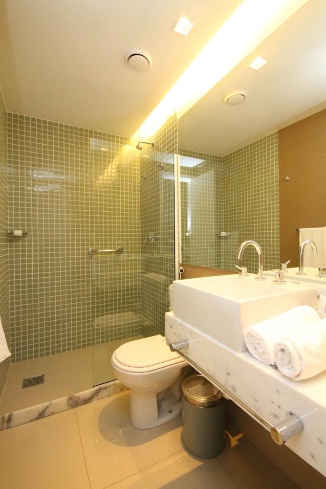 PROMENADE LINK STAY photo 2
