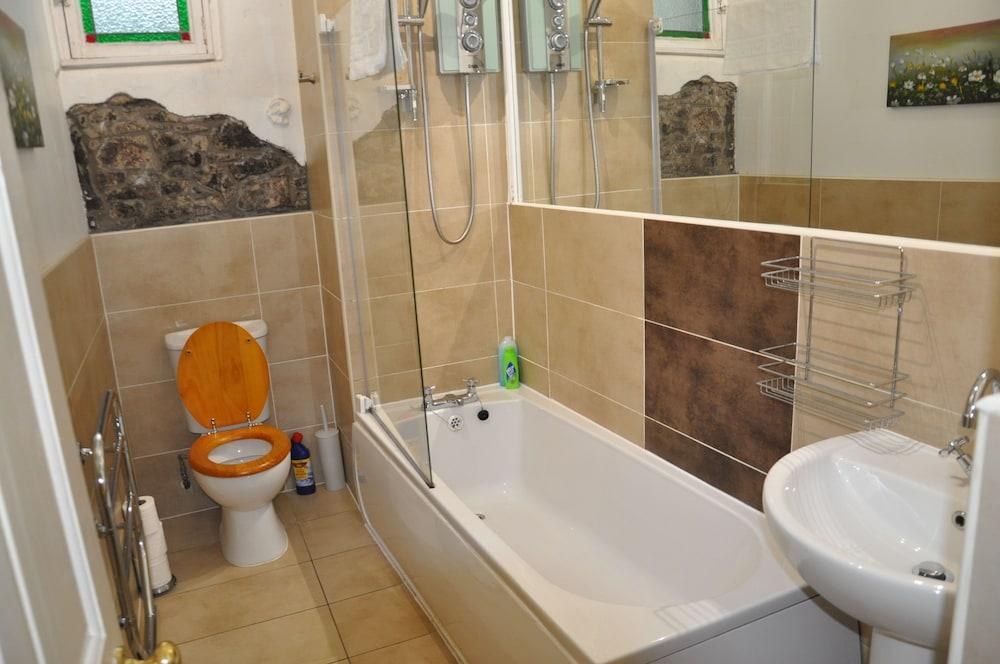 STAY EDINBURGH CITY APARTMENTS photo 2