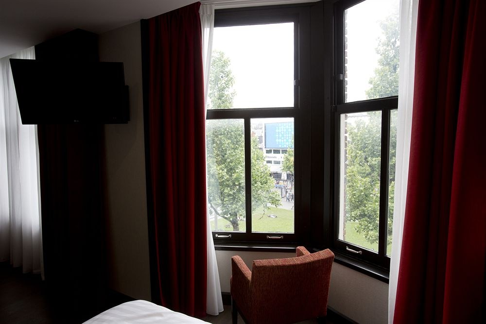 ROYAL AMSTERDAM HOTEL photo 2