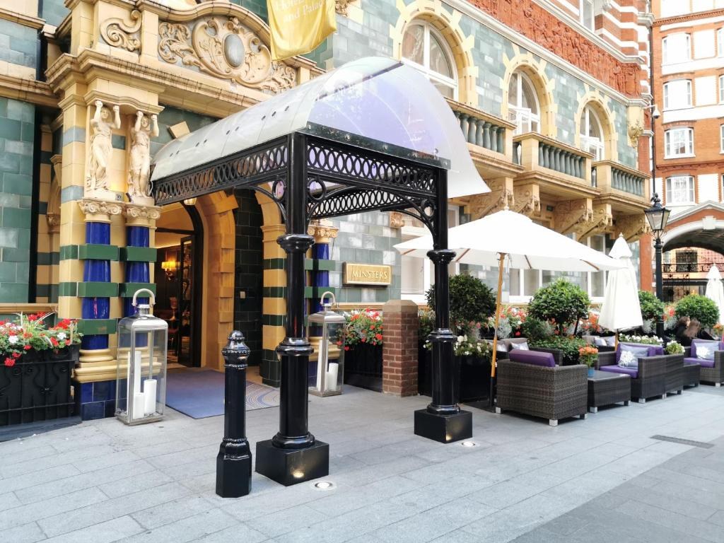 TAJ 51 BUCKINGHAM GATE SUITES