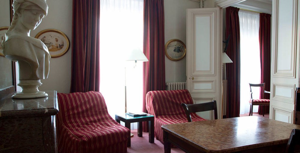 HOTEL LANGLOIS