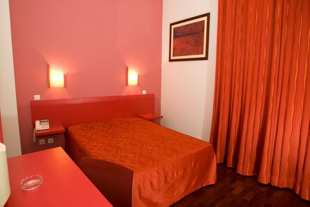 RESIDENCIAL CHAFARIZ photo 1
